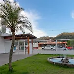 Apartamento Com Vista Para Piscina E Churrasqueira